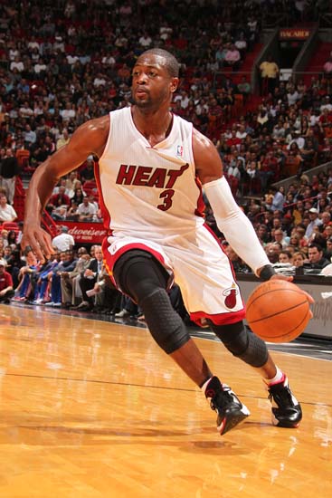 拉梅洛·鲍尔的争议形象（拉梅洛·鲍尔备受争议的形象）