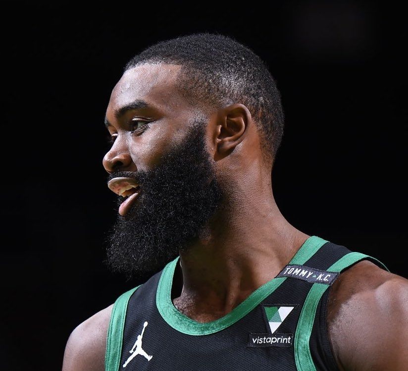 阿斯：切尔西与曼联已接触巴西U17国家队队长爱德华多（据阿斯报道，切尔西与曼联已与巴西U17队长爱德华多接洽）