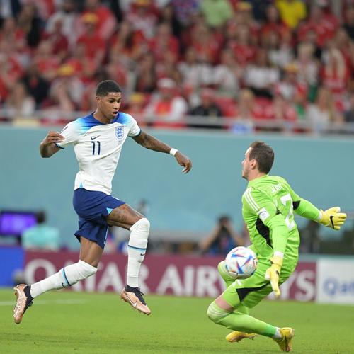 3-0横扫！英超争冠形势大变，曼城豪取3连胜，只落后阿森纳2分（3-0大胜！英超争冠格局生变，曼城豪取三连胜，距阿森纳仅差2分）