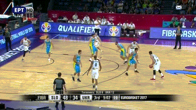 NBA战报：科沃德23分14板，灰熊107-98击败快船（灰熊107-98力克快船，科沃德砍下23分14篮板）