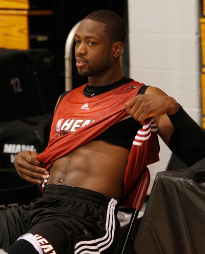 世体：费兰的出色表现让巴萨内部讨论是否要大手笔买前锋（世体：费兰状态爆发，巴萨高层商议是否砸重金引进前锋）