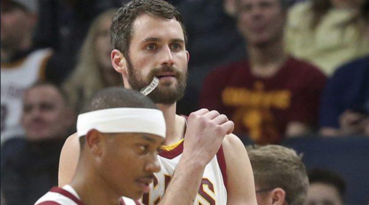 国王主帅：交易截止日即将到来，我们必须应对各种事情的发生（国王主帅：交易截止日临近，我们必须应对各种变化）