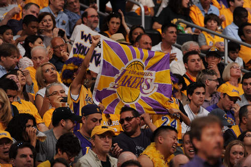 塔利亚菲科：阿根廷卫冕世界杯得一步步来；西法德葡是强队（塔利亚菲科：阿根廷卫冕需循序渐进；西、法、德、葡皆为劲旅）