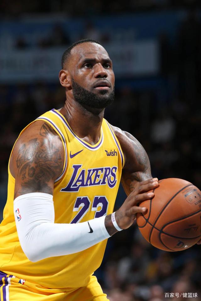 申花vs神户：米内罗、特谢拉首发，吴曦、马纳法出战（申花对阵神户：米内罗、特谢拉先发，吴曦与马纳法登场）