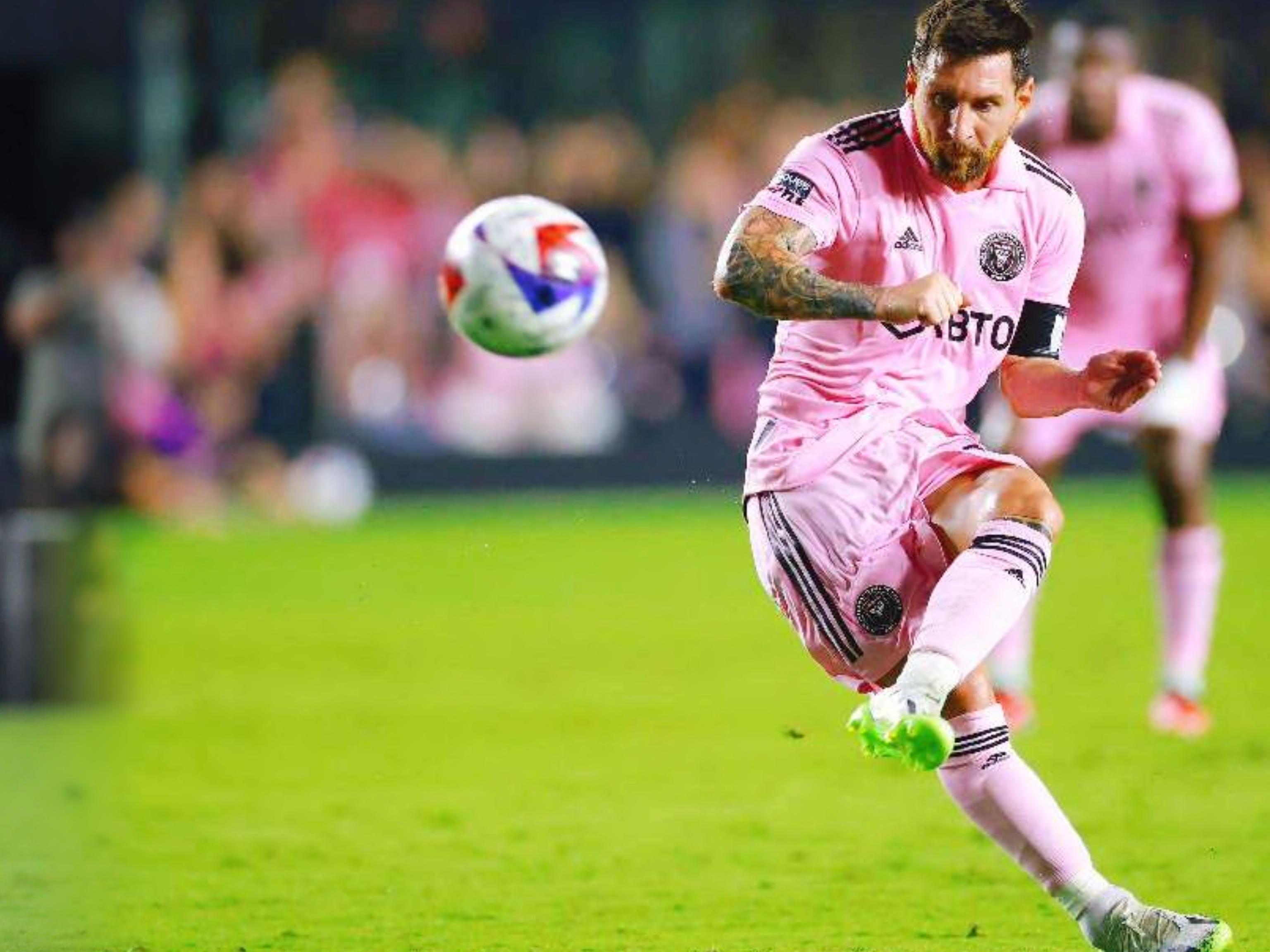 天崩开局！狼队本赛季开局已经连续16场不胜，距谢菲联纪录只差一场（噩梦开局！狼队赛季前16战不胜，距谢菲联纪录仅差一场）