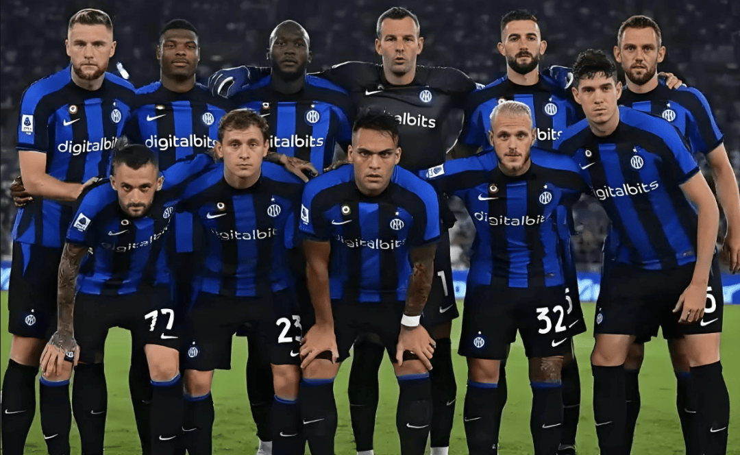 斯图加特0-0霍芬海姆，两队各拿一分（斯图加特与霍芬海姆互交白卷，双方各取一分）